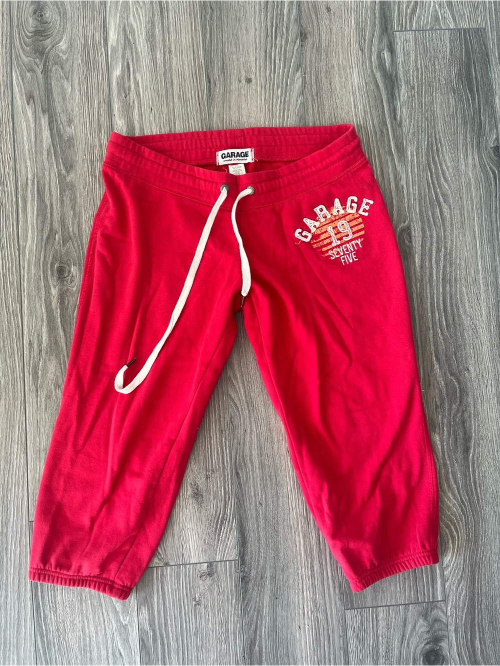 Pink vintage Garage capris